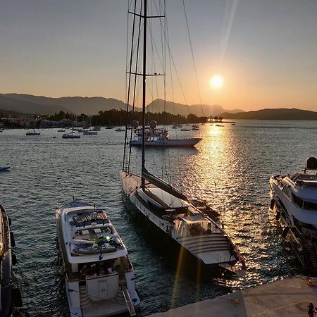 The Manessi City Boutique Hotel Poros Town Exterior photo