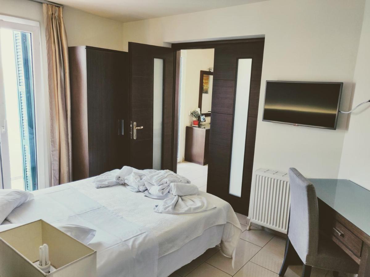 The Manessi City Boutique Hotel Poros Town Exterior photo