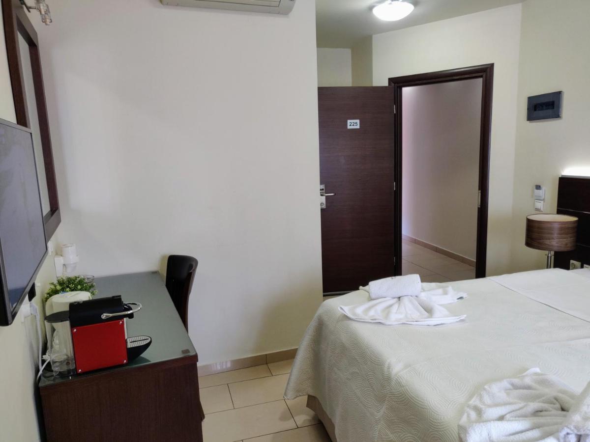 The Manessi City Boutique Hotel Poros Town Exterior photo